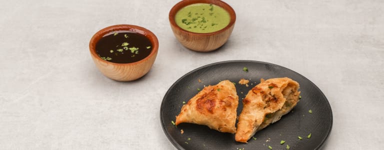 Vegetable Samosa 1 pic